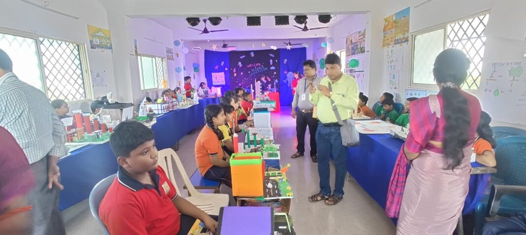 ଆଶା ପବ୍ଲିକ ସ୍କୁଲରେ ବିଜ୍ଞାନ ମେଳା ଅନୁଷ୍ଠିତ ହୋଇଯାଇଛି ।